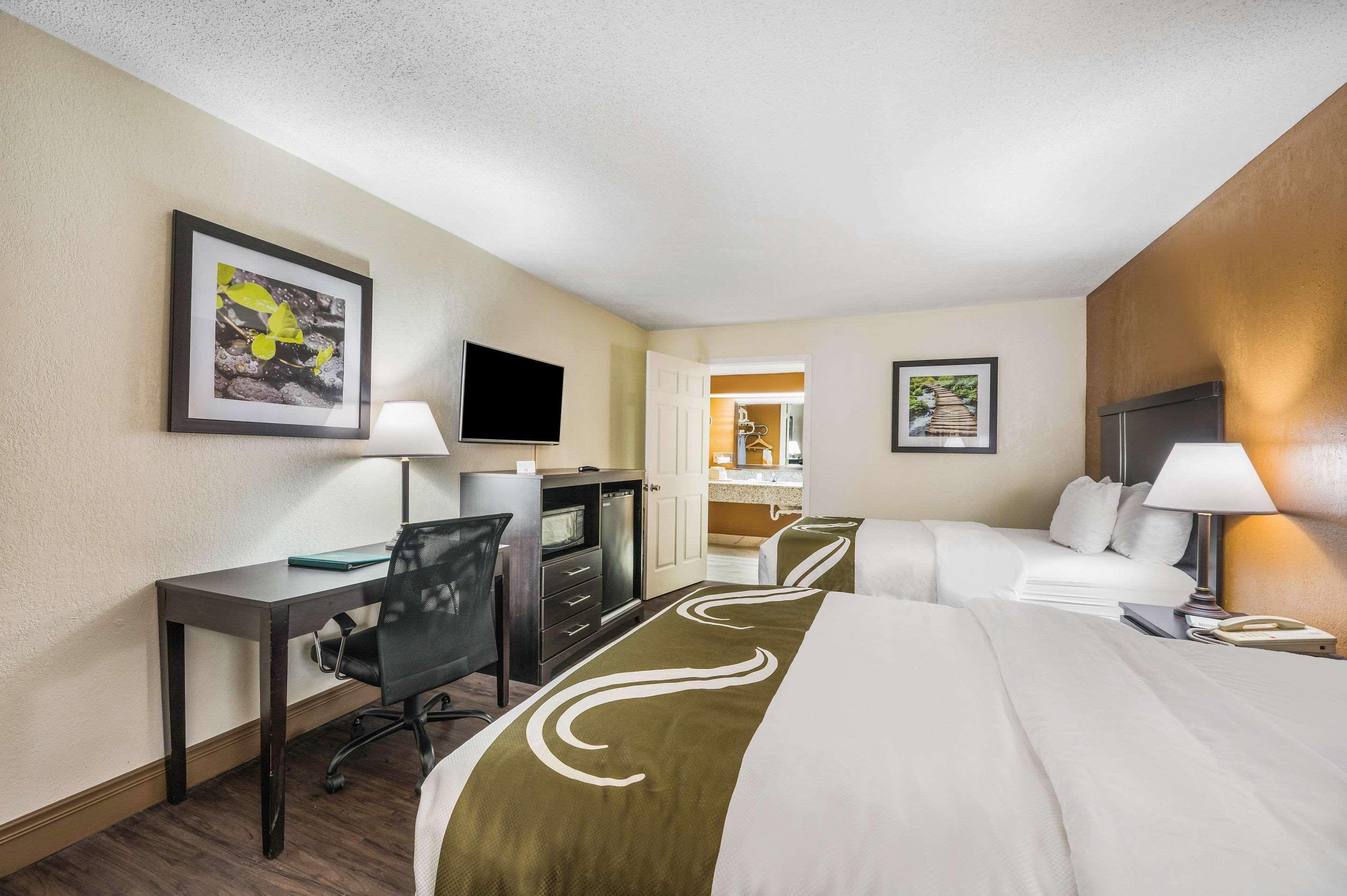 Quality Inn & Suites Corinth West Exterior foto