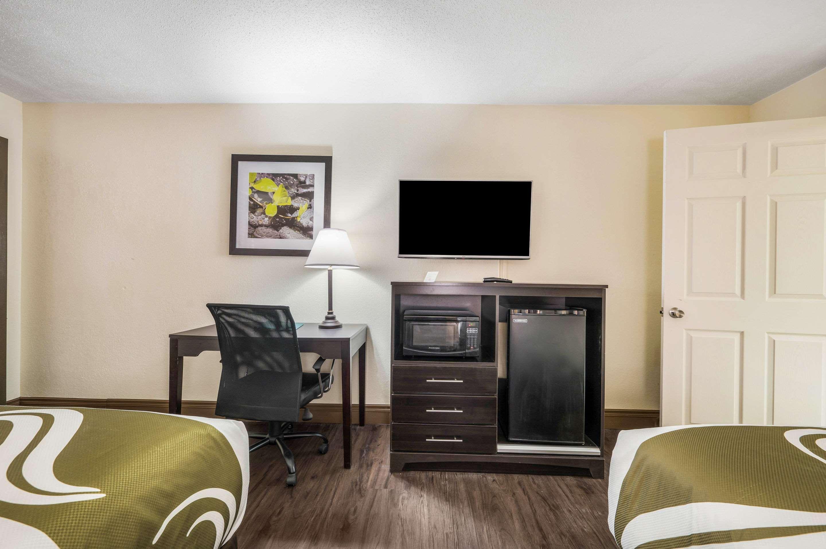 Quality Inn & Suites Corinth West Exterior foto