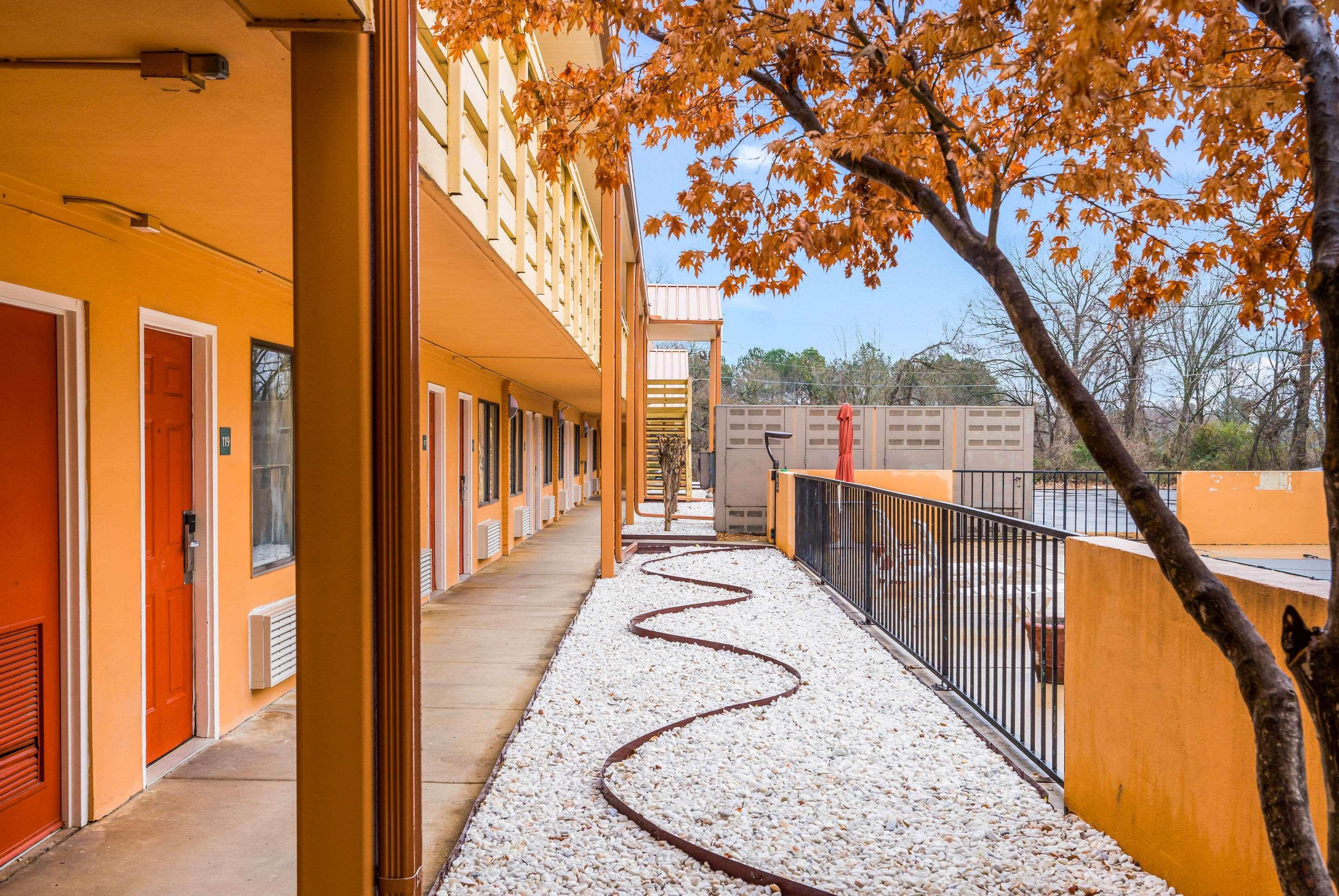 Quality Inn & Suites Corinth West Exterior foto
