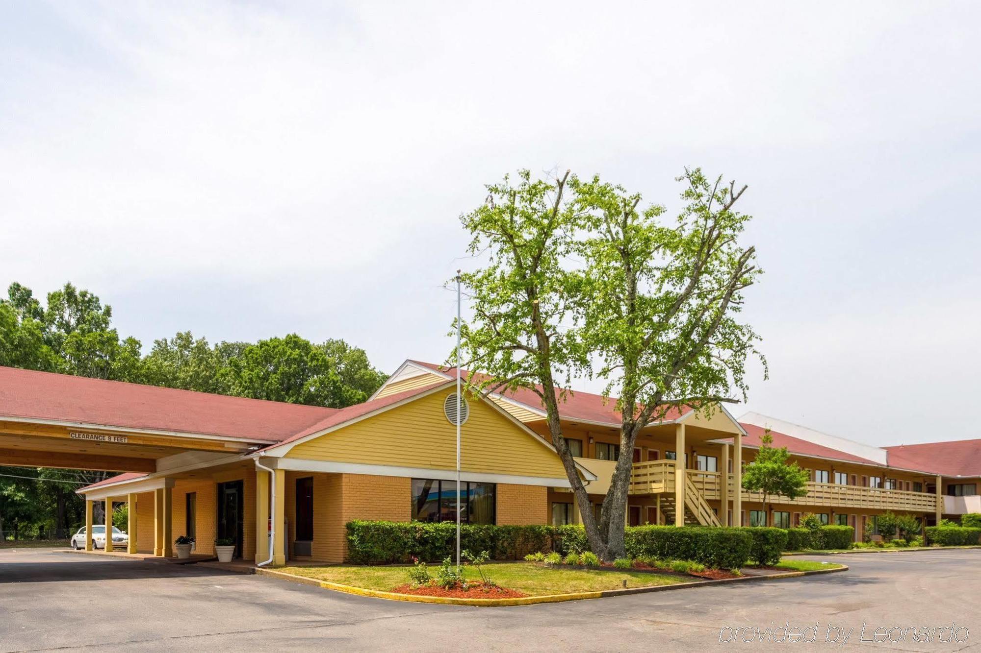 Quality Inn & Suites Corinth West Exterior foto